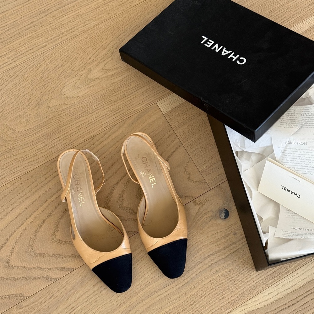 CHANEL Beige Leather Slingback Pumps with Black Toe Cap